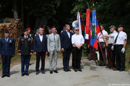 Tradicionalna spominska slovesnost v Češnjicah (54)